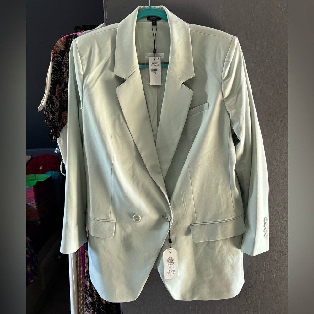 Light mint blazer